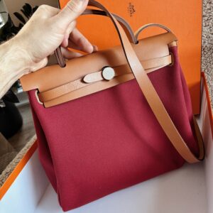 HERMÈS Herbag 31, rok 2023
