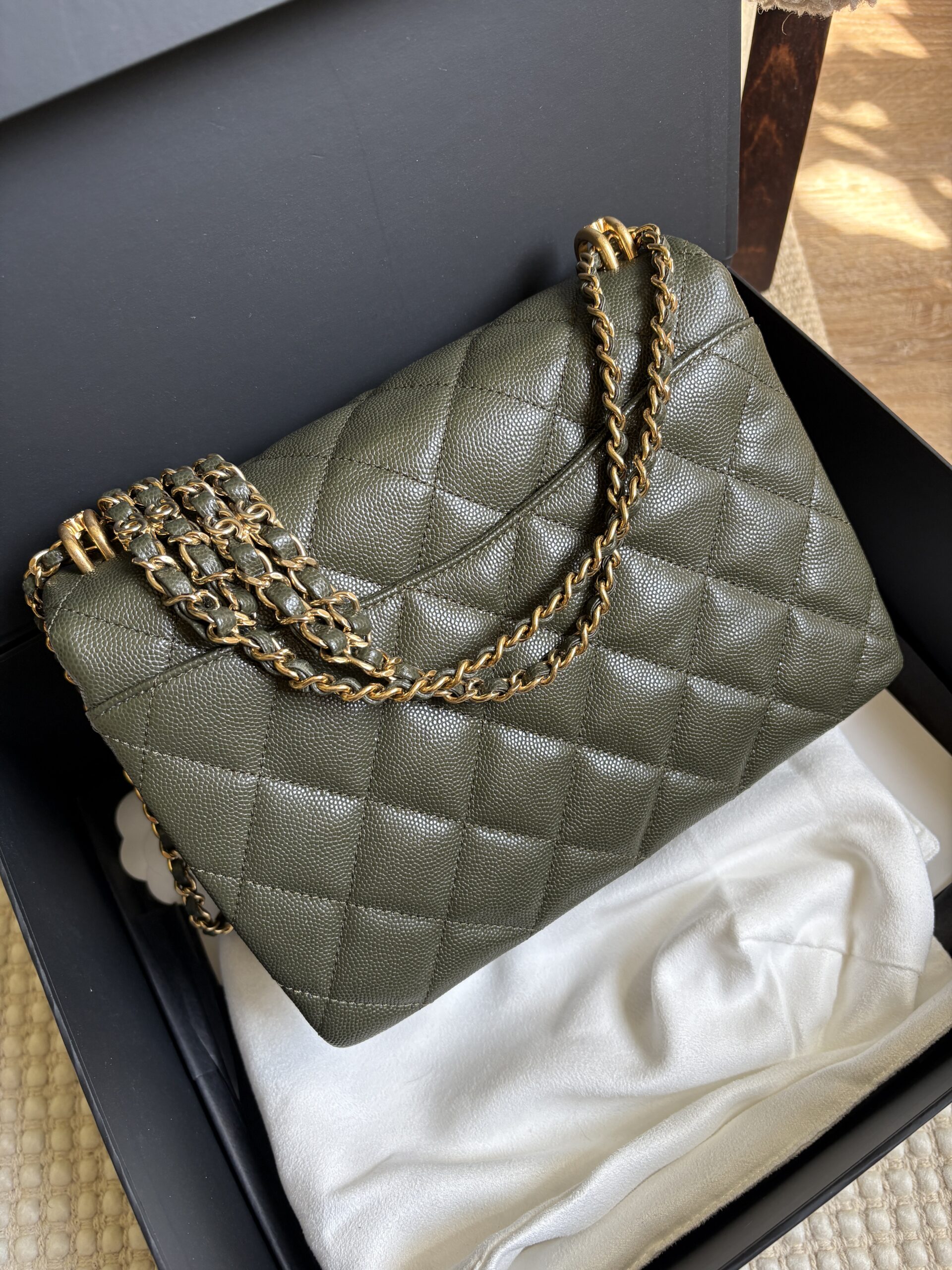 CHANEL Coco Caviar Leather Khaki 22k - Obrázek 3