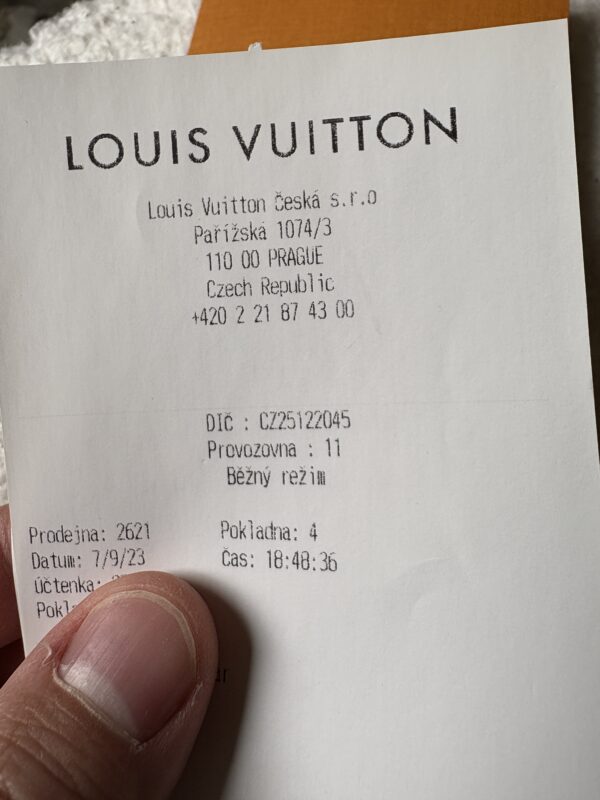 LOUIS VUITTON Sling Bag Damier Infini 2023 - Image 8