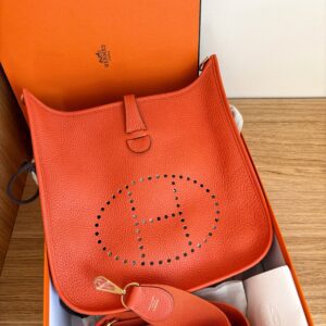 HERMÈS Evelyne 29 Clemence Leather Orange H 2022