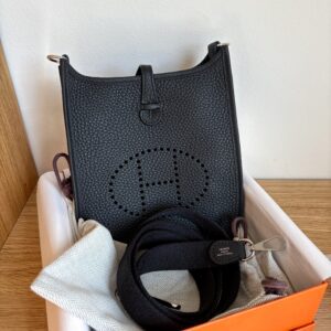 HERMÈS Clemence Amazone Evelyne 16 Mini PHW New