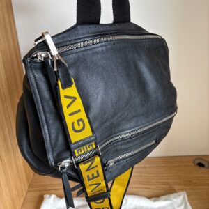 GIVENCHY Pandora Bag 2018