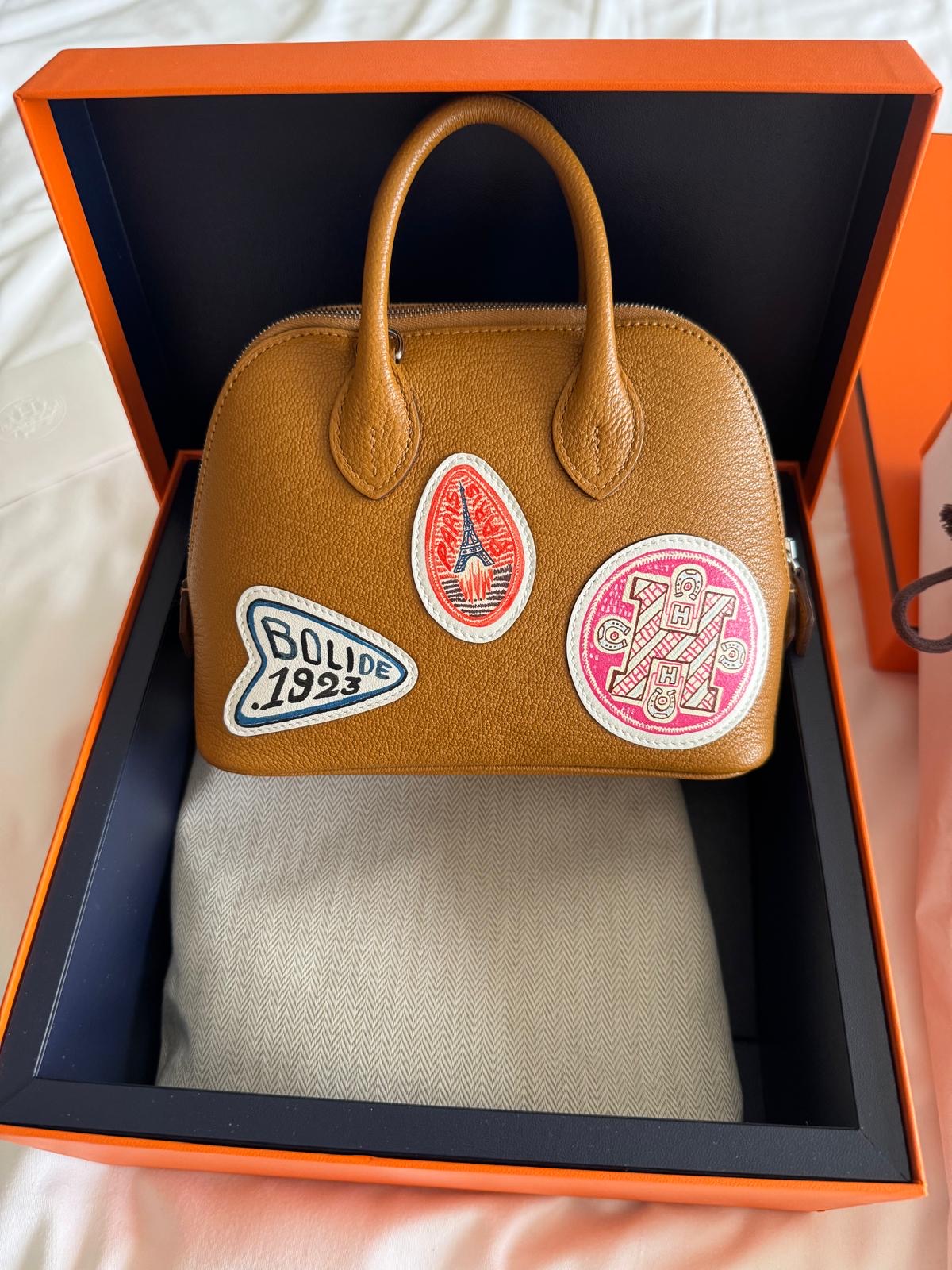 HERMÈS Bolide Mini Pique-Colle 1923 Sesame Epsom Leather PHW