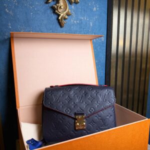LOUIS VUITTON Pochette Metis Empreinte Leather Marine Rouge 2021