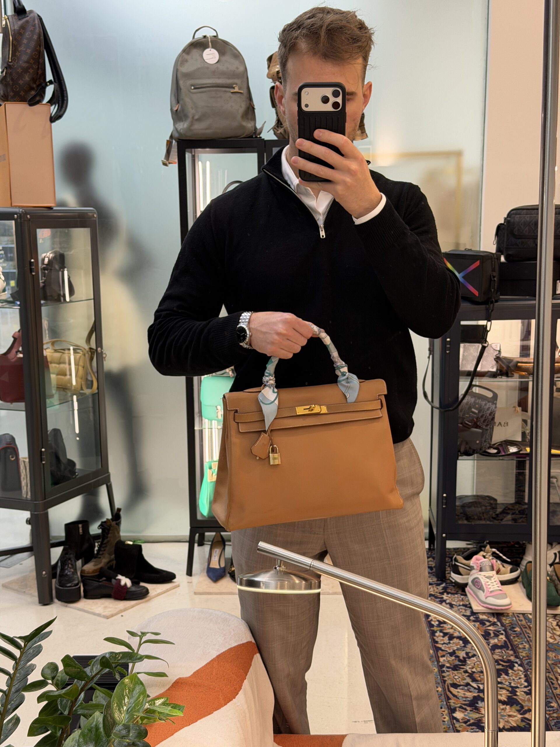 HERMÈS Kelly Bag 35 Courchevel Leather Gold GHW Stamp Z - Obrázek 9