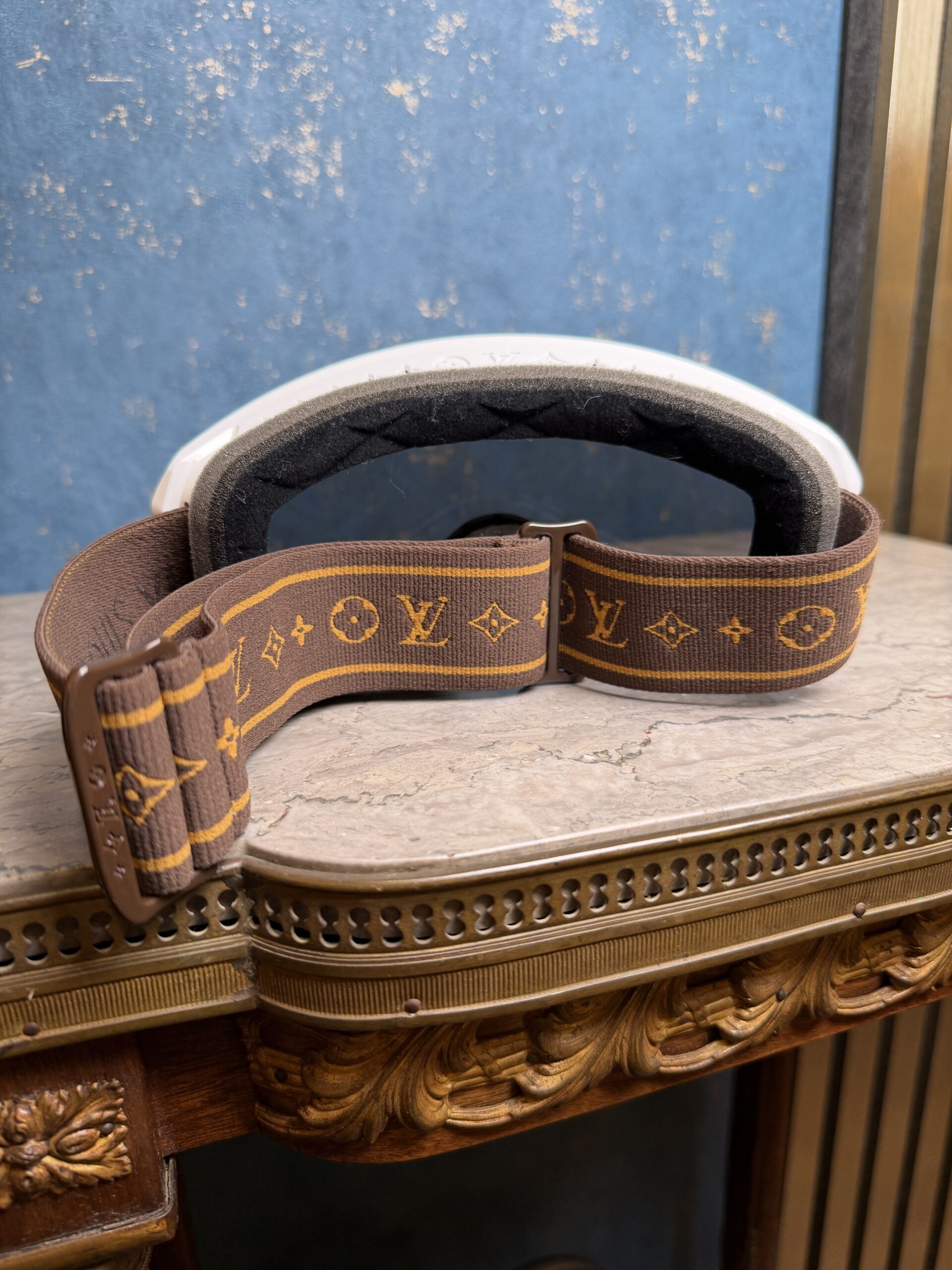 LOUIS VUITTON Gradient Snow Mask - Obrázek 3